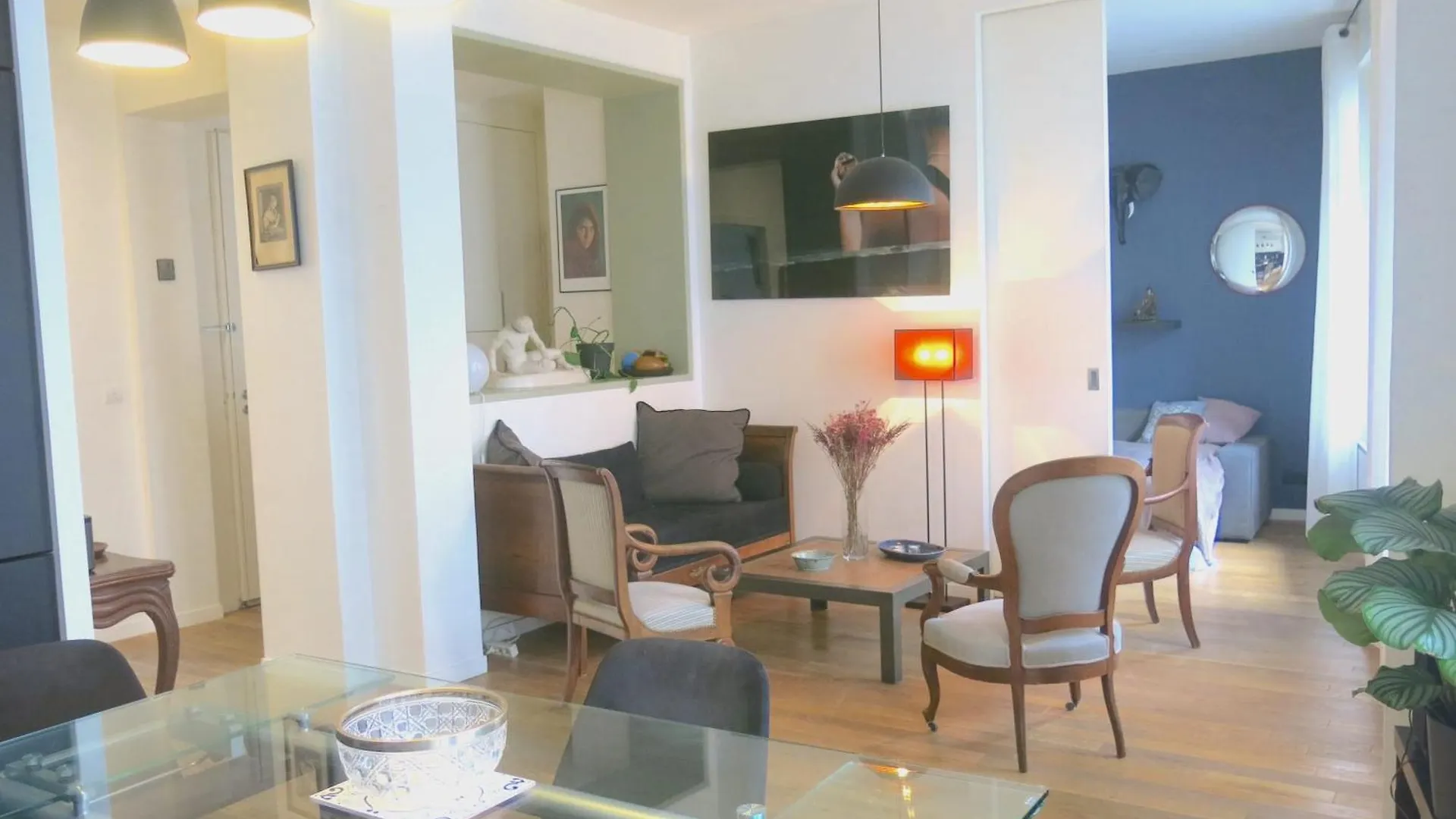 Roommate Share Colocation 1 Bedroom In Two Bedroom Luxe Marais Bretagne Citycosy