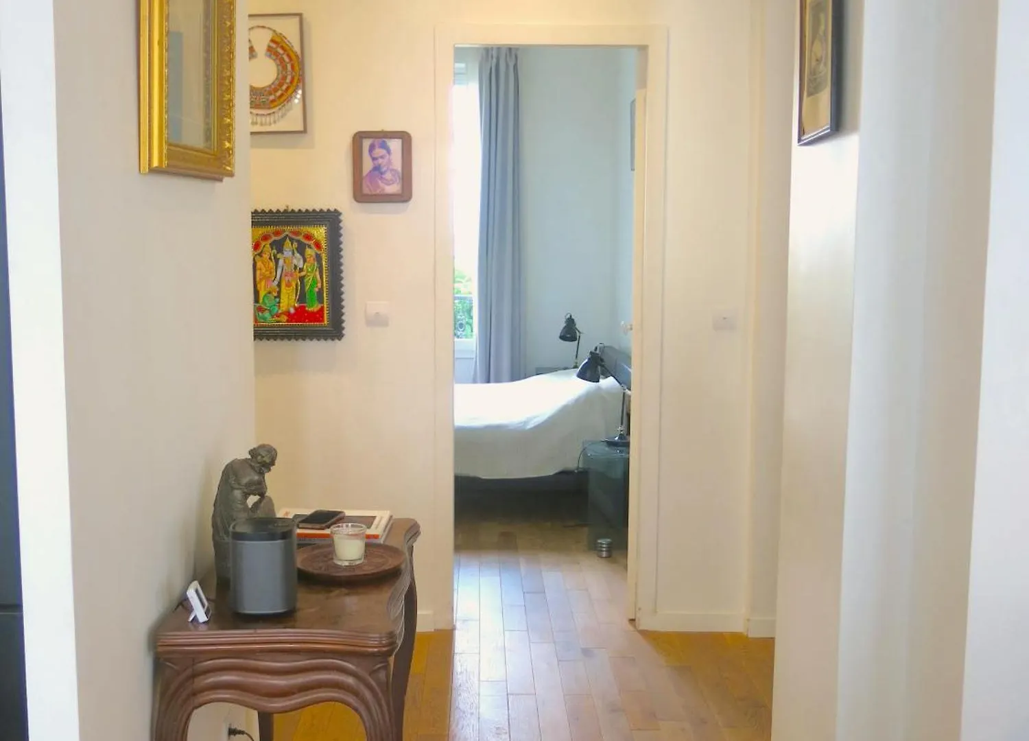 Apartment Roommate Share Colocation 1 Bedroom In Two Bedroom Luxe Marais Bretagne Citycosy